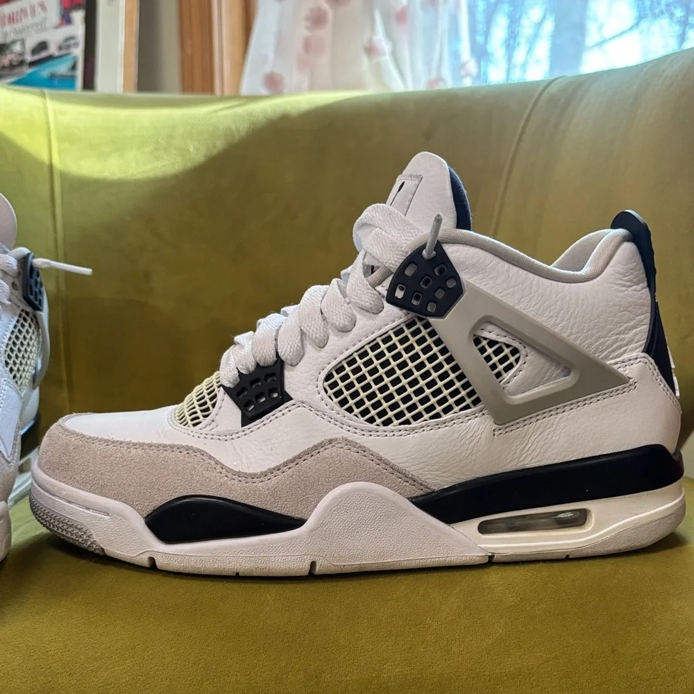 Jordan White and Black Men’s Sneakers - Picture 2 of 9